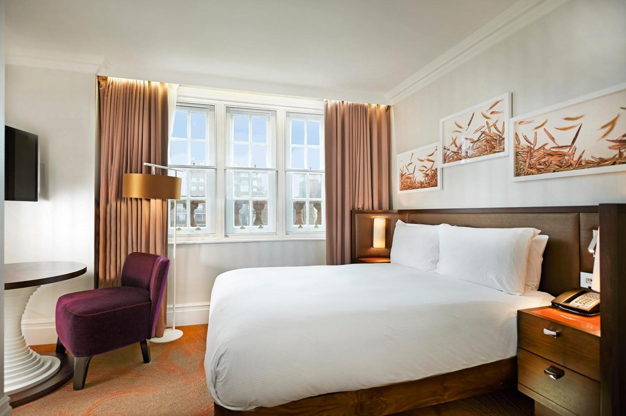 Queen Room with View,1552663768:JPEG